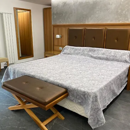 Konukevi Kefa Cefalù